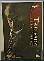 Two Face from Batman - Dark Knight manufactured by Hot Toys [Front]
