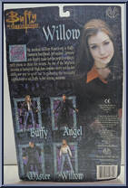 Willow (Red Pants) from Buffy the Vampire Slayer - Exclusives manufactured by Moore [Back]
