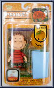 Linus Van Pelt (Security Blanket, Light-Up Jack-O-Lantern) Action Figure