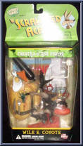 Wile E. Coyote (Scrambed Aches) Action Figure