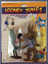 Road Runner & Wile E. Coyote  Action Figure