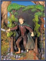 Frodo (Ringwraith Reveal Base) Action Figure