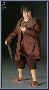 Frodo (Weathertop Sword) (Sideshow) Action Figure