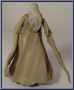 Saruman the White (Dark Brown Belt, Off-White Robes) from Lord of the Rings - Two Towers - Series 2 manufactured by Toy Biz [Loose]
