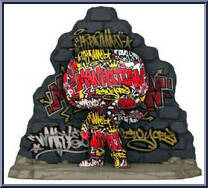 Iron Man (Street Art) (Deluxe) Action Figure