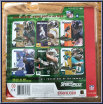Daunte Culpepper (White Jersey / No Helmet) from McFarlane's Sports Picks - NFL - Series  2 manufactured by McFarlane [Back]