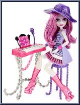 Ari Hauntington Action Figure