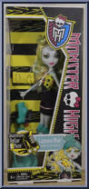 Lagoona Blue from Monster High - Skulltimate Roller Maze manufactured by Mattel [Front]