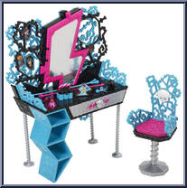 Vanity (Frankie Stein) from Monster High - Playsets manufactured by Mattel [Loose]