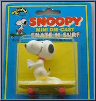Dancer from Peanuts - Mini Die-Cast Skate N Surf manufactured by Aviva [Front]