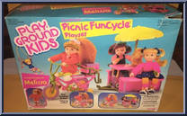 Picnic FunCycle Playset Action Figure