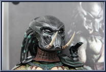 Tracker Predator from Predator - Predators manufactured by Hot Toys [Loose]