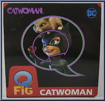 Catwoman from Q-Fig - DC Comics manufactured by Quantum Mechanix [Front]