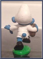 Runningback Smurf from Smurfs - Rugby manufactured by Peyo [Loose]