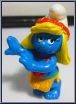 Smurfette (Hula) from Smurfs - Smurfettes manufactured by Peyo [Loose]