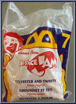 Sylvester and Tweety from Space Jam - Puzzle Base manufactured by McDonald's [Front]
