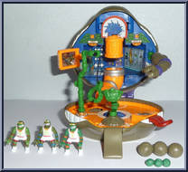 Turtle-Top - Donatello's Basketball Playset (with Cards) from Teenage Mutant Ninja Turtles - Mini Mutants manufactured by Playmates [Loose]