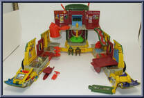 Party Wagon Playset from Teenage Mutant Ninja Turtles - Mini Mutants manufactured by Playmates [Loose]