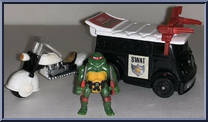Turtle Transports - Pizza Police Combo (with Card) from Teenage Mutant Ninja Turtles - Mini Mutants manufactured by Playmates [Loose]