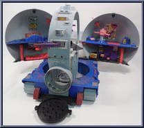 Technodrome from Teenage Mutant Ninja Turtles - 1990 - Accessories manufactured by Playmates [Loose]
