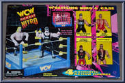 Wrestling Ring / Cage / 4 Figures Action Figure