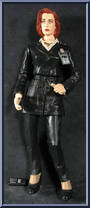 Dana Scully (Suit & Cryopod) from X-Files - Fight the Future - Series 1 manufactured by McFarlane [Scully]