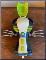 Wolverine from X-Men - Space Riders manufactured by Toy Biz [Loose]