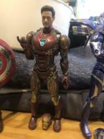 Iron man mark 85 (battle damaged+nano gauntlet) (Iron Man) Custom Action Figure