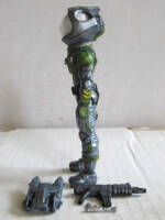 Quellus – Neo-Bespinian Bounty Hunter (Star Wars) Custom Action Figure [Left View]