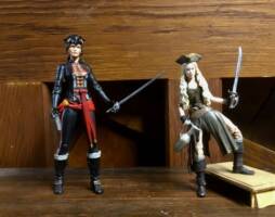 Black Ellie and Whiplash Dany (Original) Custom Action Figure