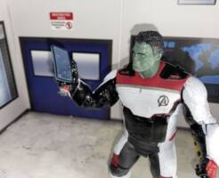 MCU Quantum Suit Hulk (Marvel) Custom Action Figure