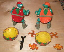 Flying Turtlenecker Brothers, Hans and Fitz (Teenage Mutant Ninja Turtles) Custom Action Figure [Off the shells]