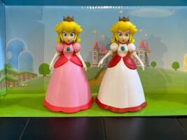 Fire Peach (Super Mario Bros) Custom Action Figure