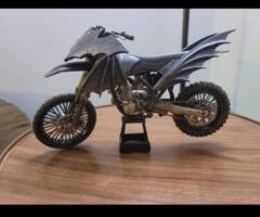 Zero Year Batcycle (Batman) Custom Vehicle