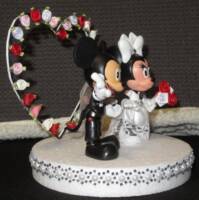Mickey and Minnie wedding cake topper (Infinity (Disney)) Custom Diorama / Playset