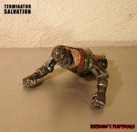 Terminator Salvation - 4inch T-600 'Desert Duel ' & John Connor (Terminator) Custom Action Figure