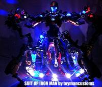 Iron Man Suit up Diorama (Iron Man) Custom Diorama / Playset