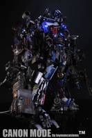 Ultimate Power up Optimus Prime (Transformers) Custom Action Figure