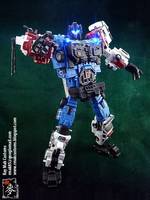 Defensor (Transformers) Custom Action Figure