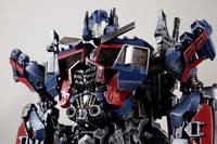 Ultimate Optimus Prime (Transformers - Movie) Custom Action Figure