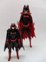 Batwoman 4 Inch Scale (DC Infinite Heroes) Custom Action Figure