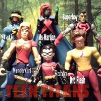 Wonder Girl (Teen Titans) Custom Action Figure