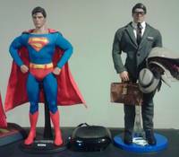 Hot Toys Custom Christopher Reeve Clark Kent (Superman) Custom Action Figure