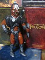 Half-Orc Commander (figurine) (Lord of the Rings) Custom Miniature / Figurine