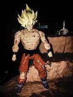 Goku (Super Saiyan Battle Damaged) (Dragonball Z) Custom Action Figure