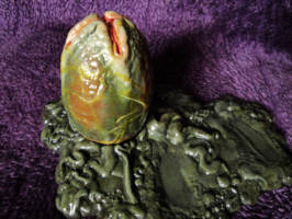 Halcyon: Movie Classics Alien Warrior with Base and Egg (Aliens) Custom Statue / Bust