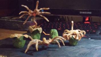 xenomorph facehuggers an d eggs (Aliens) Custom Action Figure