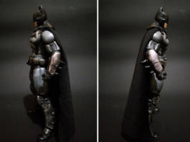 Batman (Arkham Origins Battle Damage) (Batman - Arkham Origins) Custom Action Figure