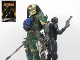 Dachande and Machiko Noguchi (Alien vs Predator) Custom Action Figure
