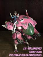 D.VA and Battle Damage Meka (Overwatch) Custom Action Figure [Cute Demure D.Va]